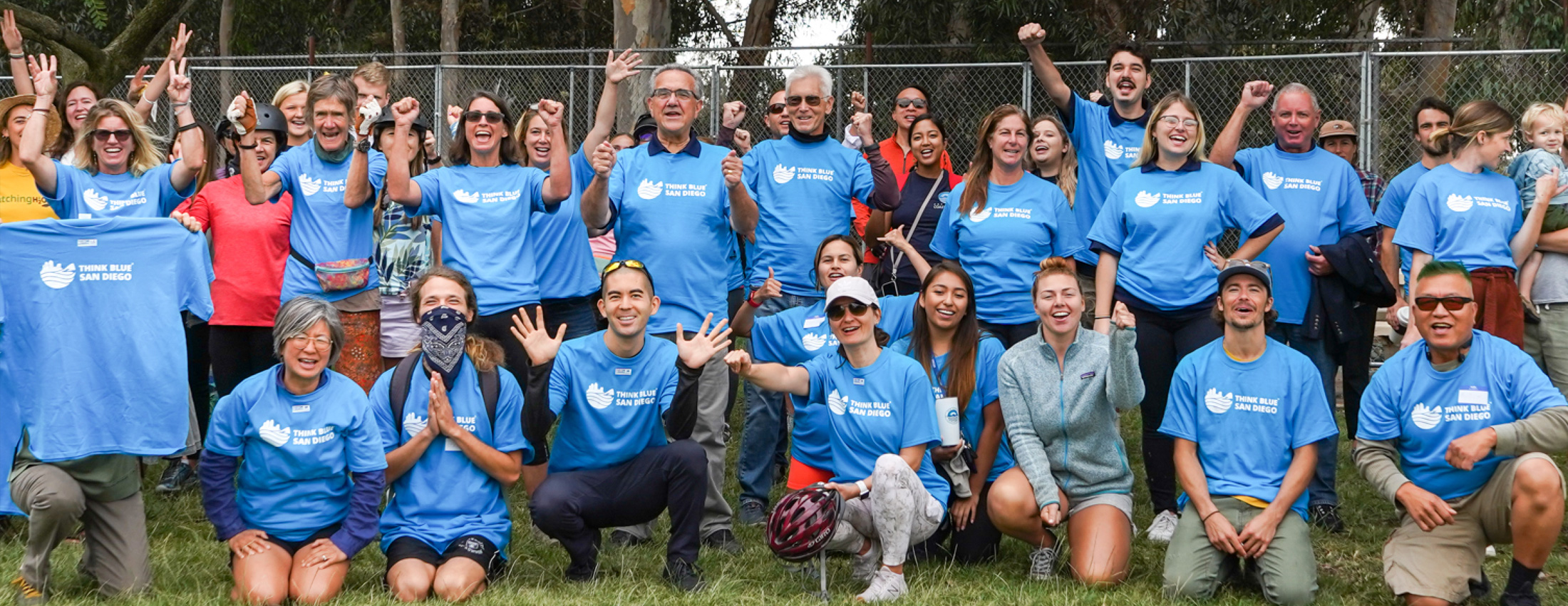 photo of a group of volunteers